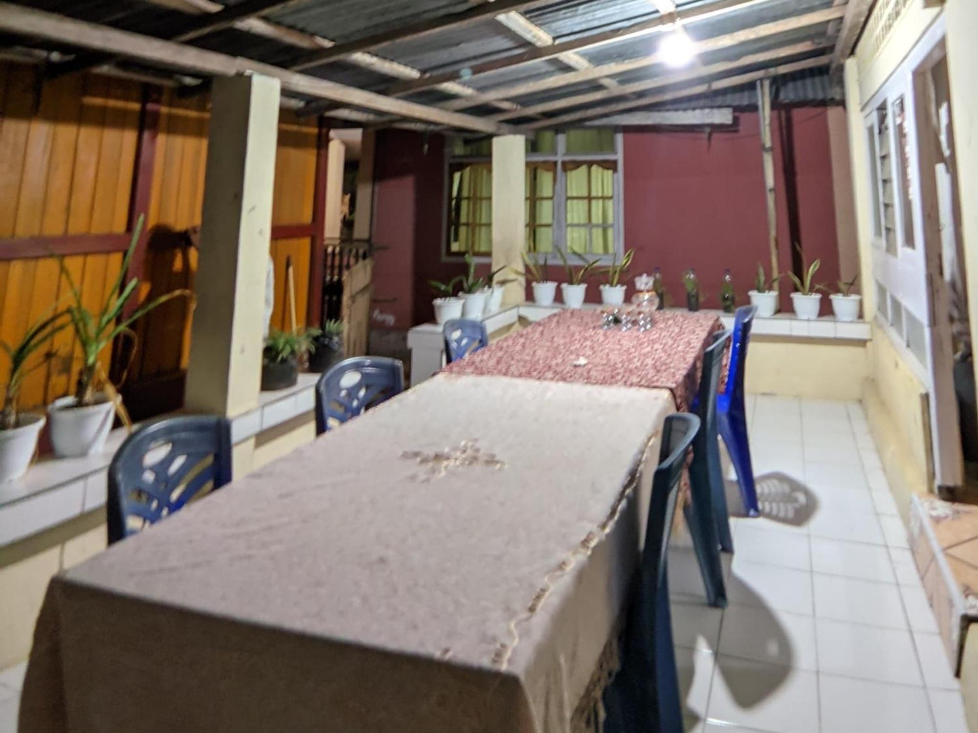 Bunaken Guesthouse Eksteriør bilde